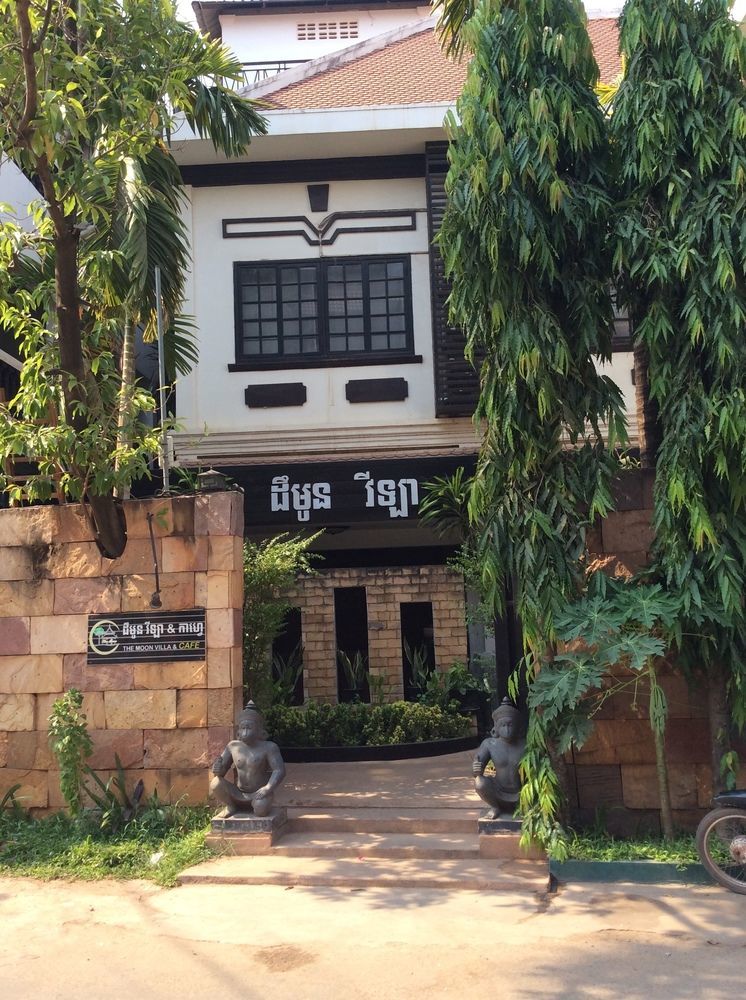 The Moon Villa Siem Reap Exteriör bild
